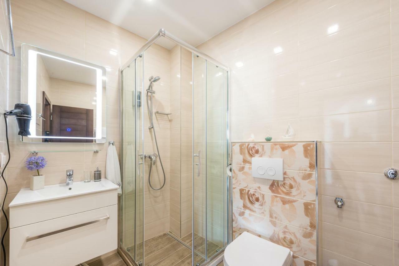 Apartments Villa Elena 3 察夫塔特 外观 照片