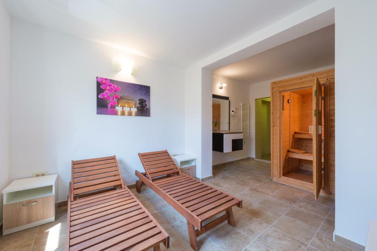 Apartments Villa Elena 3 察夫塔特 外观 照片